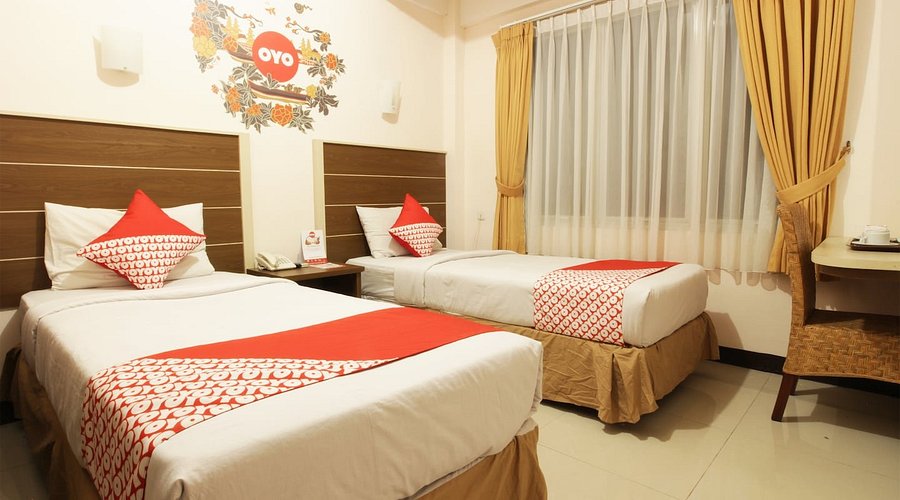 OYO 789 Cikupa Business Hotel tampak depan