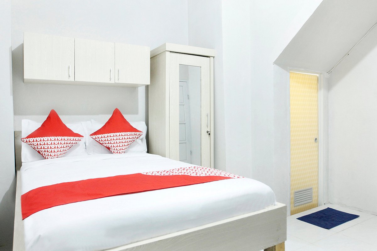 OYO 222 Cikupa Guest House tampak depan